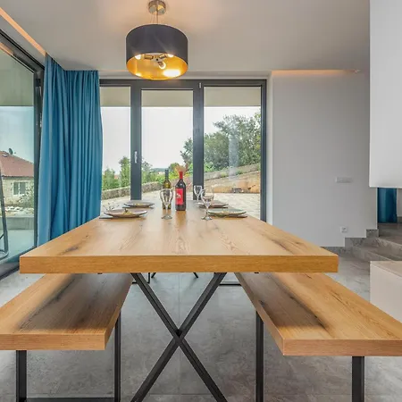 度假居 Lovely In With Wifi