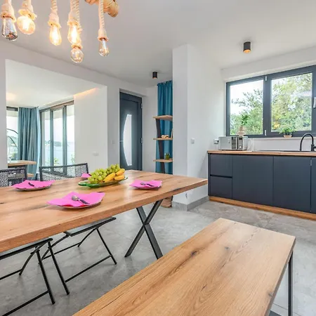 Lovely In With Wifi *