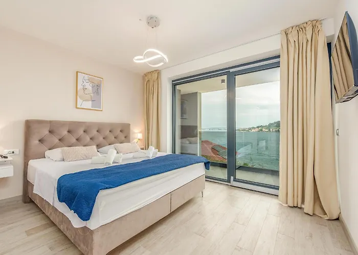 Lovely In With Wifi بيت للعطل *